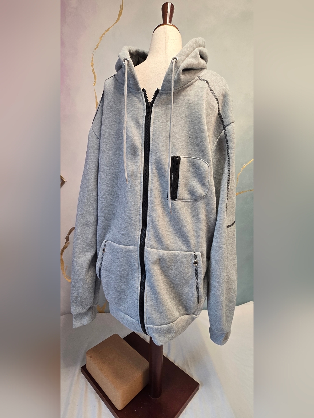 Men's Gray Zip-Up Hoodie Sweatshirt